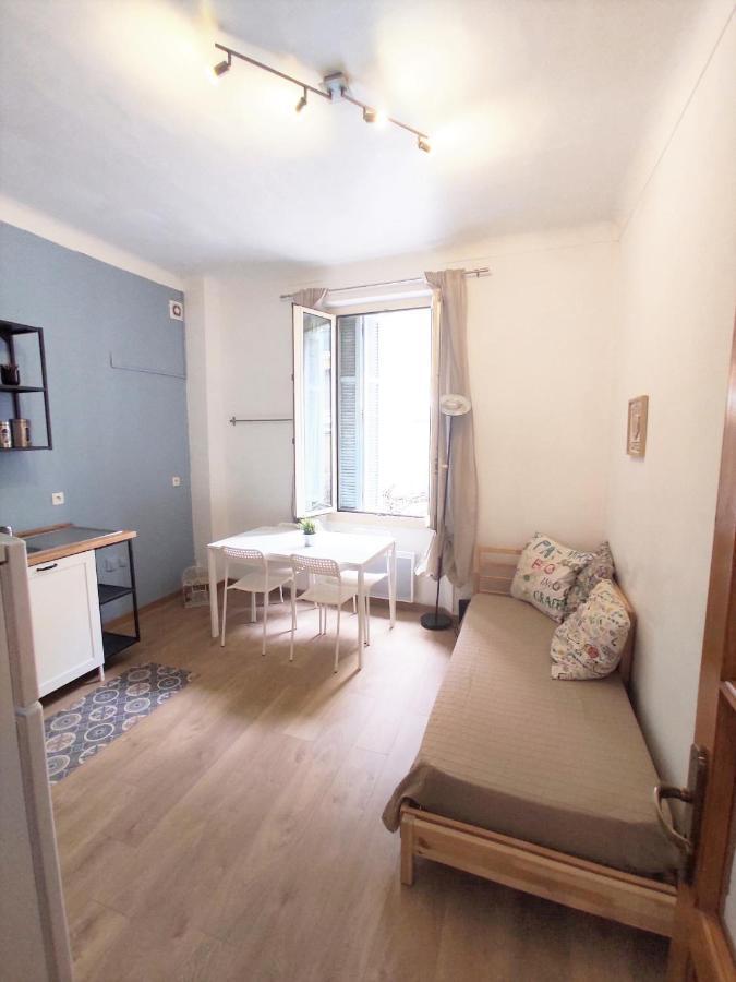 Ceci'S Home - Few Steps From Monaco With Parking بوزولي المظهر الخارجي الصورة