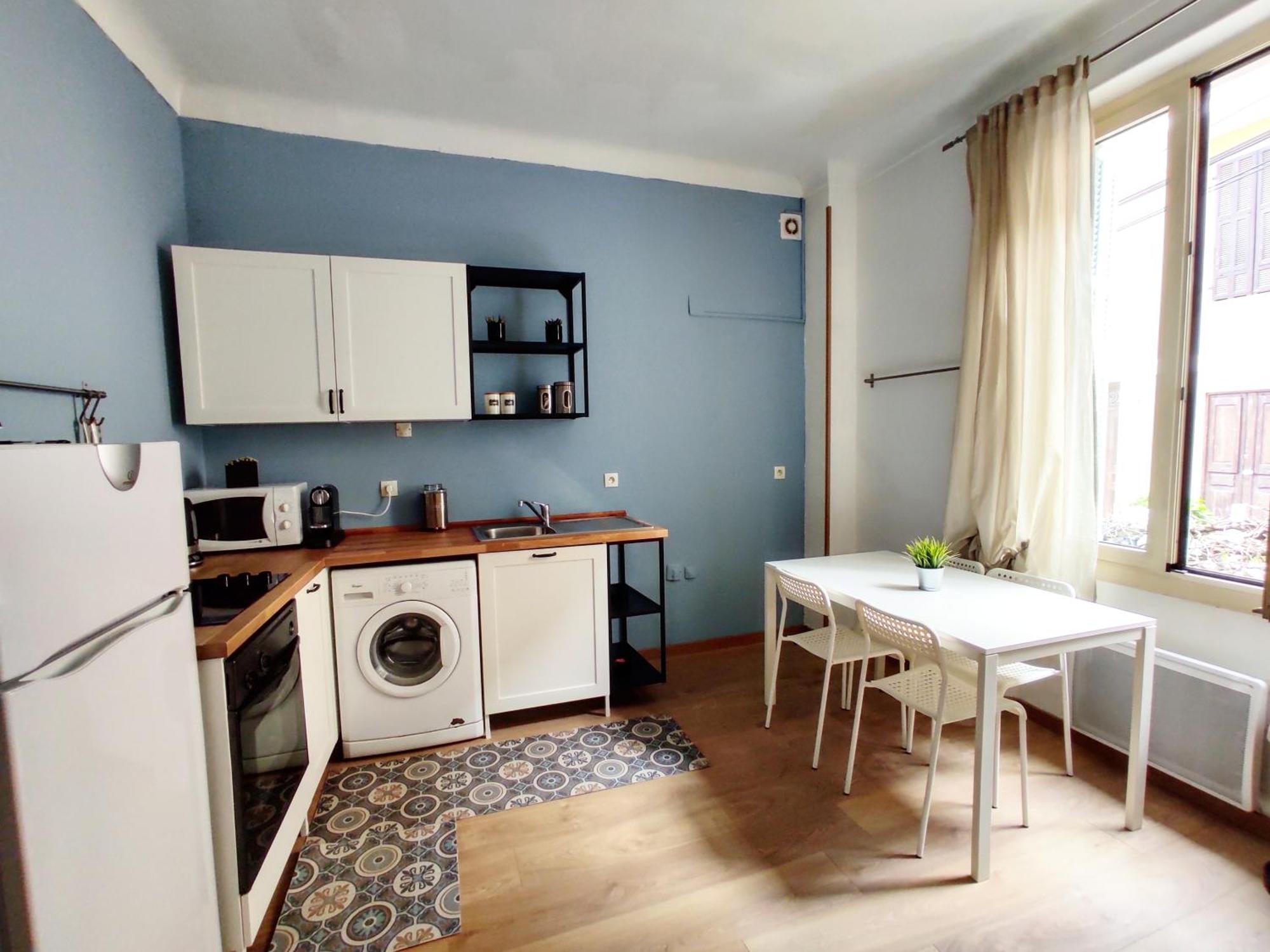 Ceci'S Home - Few Steps From Monaco With Parking بوزولي الغرفة الصورة